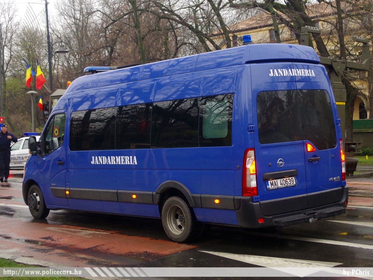 Opel Movano, fotó: PChris
Keywords: jandarmeria rendőr rendőrautó rendőrség román Románia csendőrség 