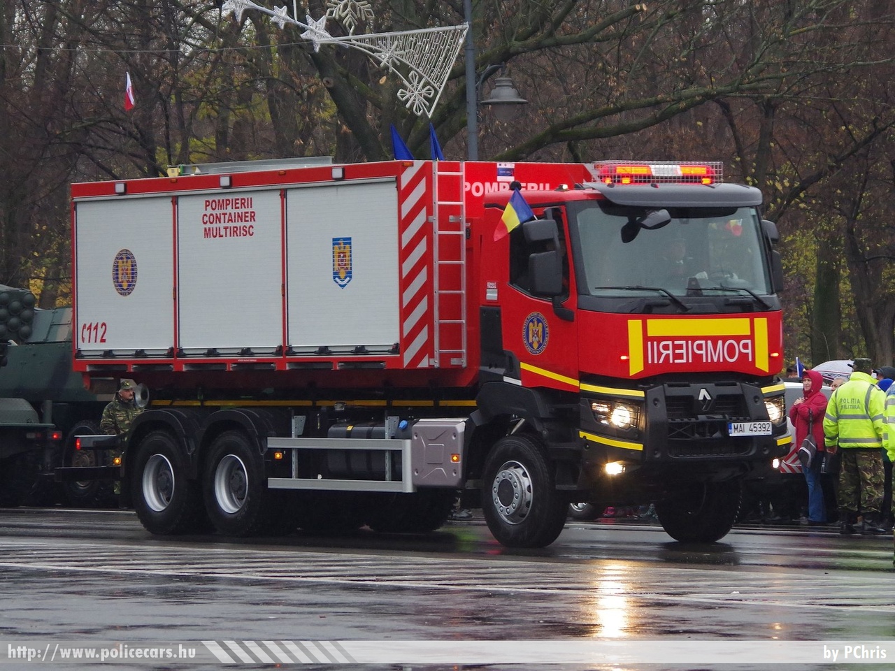 Renault D, fotó: PChris
Keywords: fire román Románia tûzoltó tûzoltóautó romanian Romania firetruck