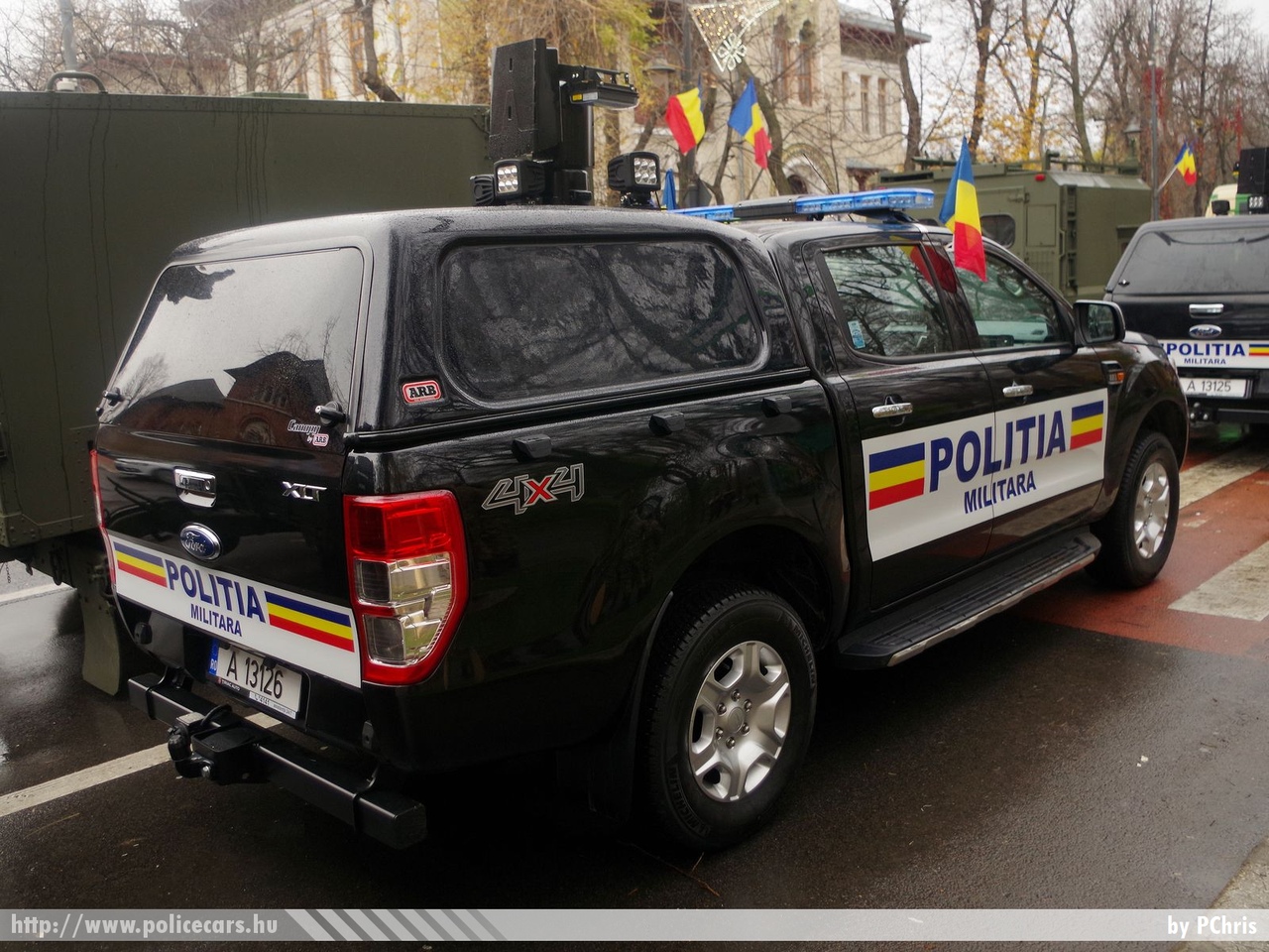 Ford Ranger 2.2 4x4, fotó: PChris

Keywords: katonai román Románia rendőr rendőrautó rendőrség Romania military police policecar