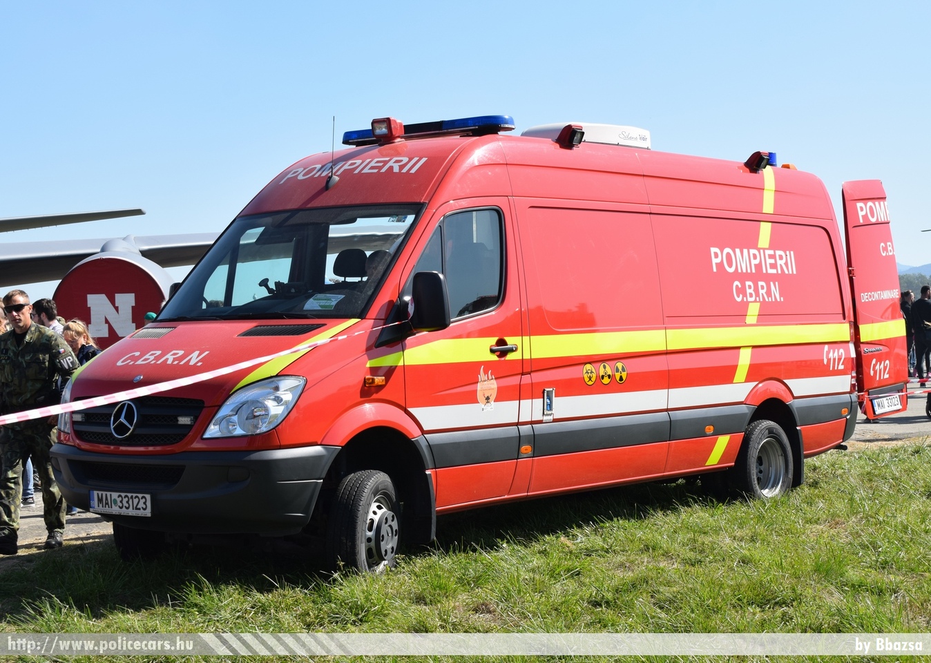 Mercedes Sprinter II, fotó: Bbazsa
Keywords: fire román Románia tûzoltó tûzoltóautó romanian Romania firetruck