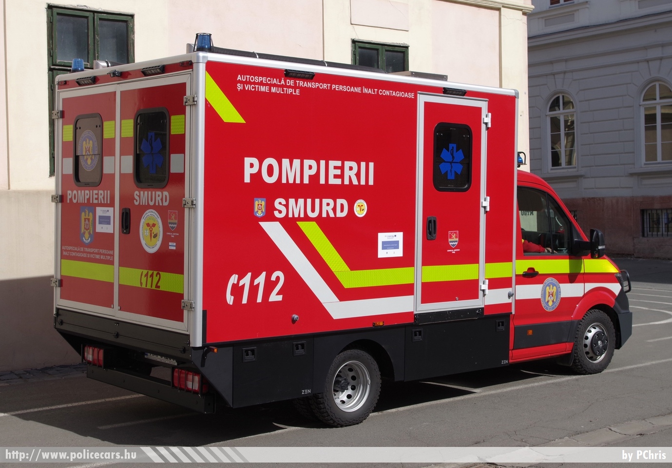 Volkswagen Crafter, Pompierii SMURD, fotó: PChris
Keywords: román Románia mentő mentőautó SMURD tûzoltó tûzoltóautó