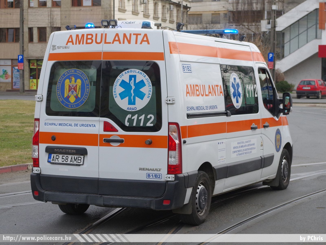 Renault Master, Serviciul de Ambulanţă Judeţean Arad, fotó: PChris
Keywords: román Románia mentő mentőautó romanian Romania ambulance ambulanta