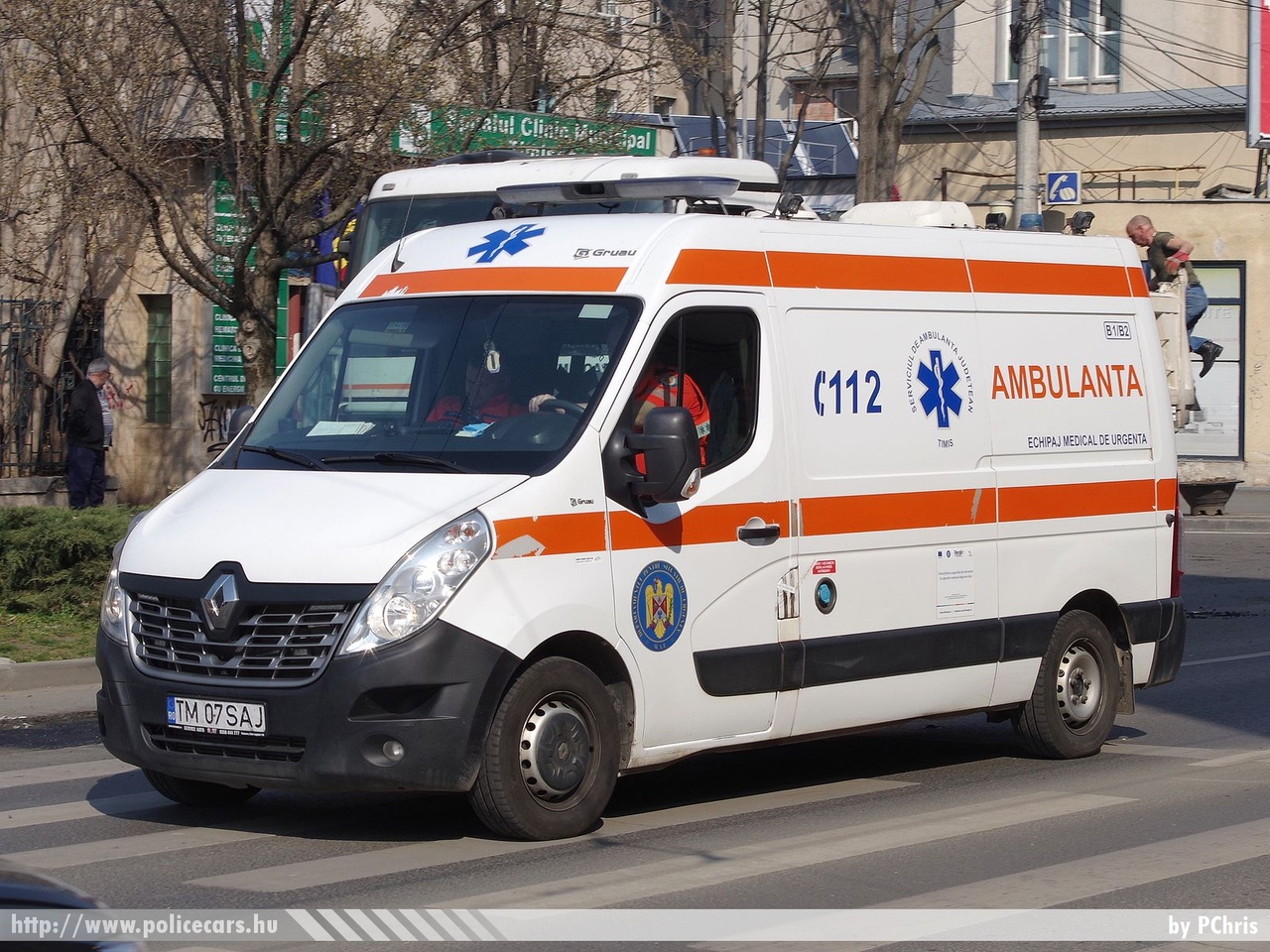 Renault Master, Serviciul de Ambulanţă Judeţean Timis, fotó: PChris
Keywords: román Románia mentő mentőautó romanian Romania ambulance ambulanta