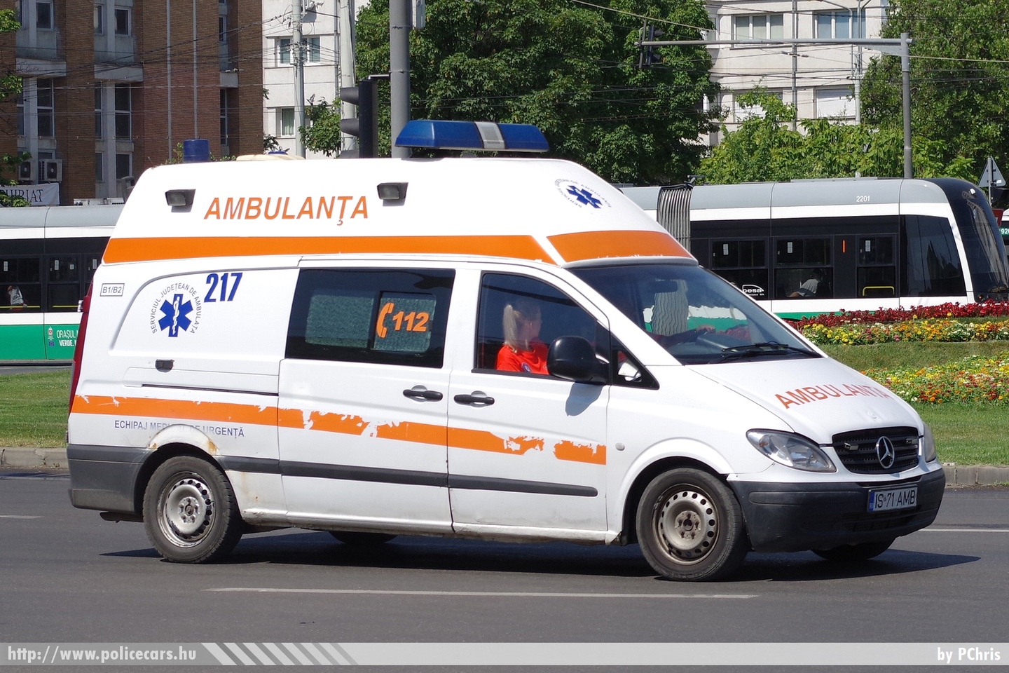 Mercedes Vito, Ambulanta, fotó: PChris
Keywords: román Románia mentő mentőautó romanian Romania ambulance ambulanta
