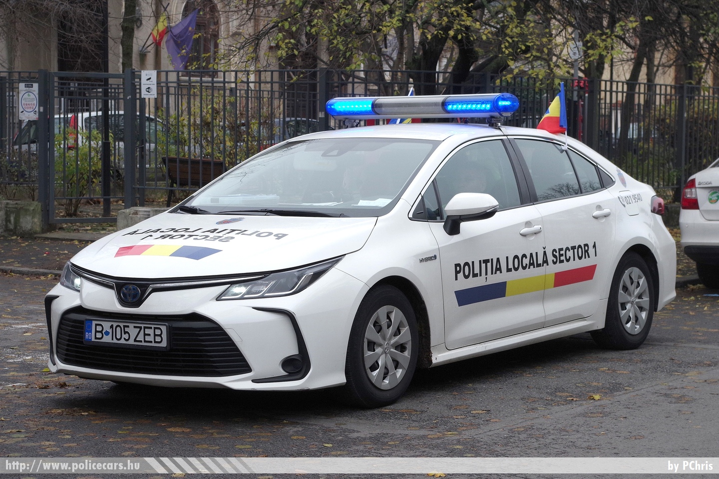 Toyota Corolla Sedan Hyrid, Poliția Locală Sector 1, Bucharest, fotó: PChris
Keywords: román Románia rendőr rendőrautó rendőrség police policecar Romanian Romania politia