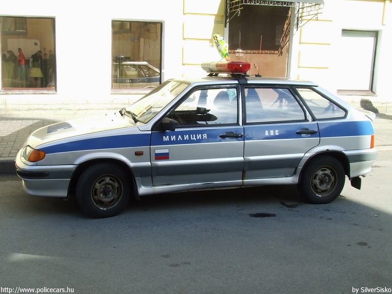 Lada VAZ 2114 Samara, fotó: SilverSisko
Keywords: rendőr rendőrautó rendőrség orosz Oroszország
