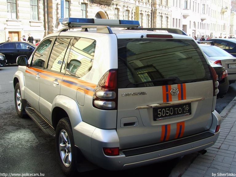 Toyota Land Cruiser, fotó: SilverSisko
Keywords: rendőr rendőrautó rendőrség orosz Oroszország
