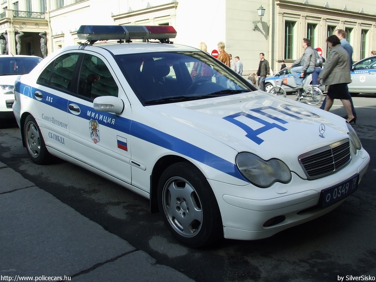 Mercedes-Benz C, fotó: SilverSisko
Keywords: rendőr rendőrautó rendőrség orosz Oroszország