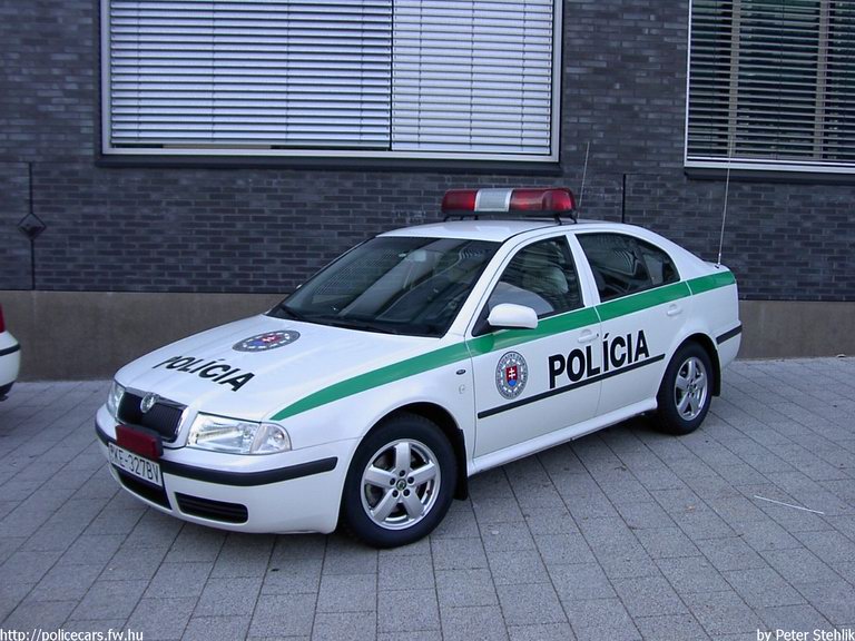 Skoda Octavia, fotó: Peter Stehlik
Keywords: Szlovákia szlovák rendőrautó rendőr rendőrség police policecar Slovakia slovakian