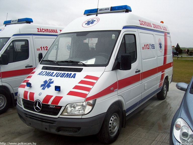 Mercedes Sprinter, fotó: Ambucar
Keywords: Szlovákia szlovák mentő mentőautó ambulance Slovakia slovakian