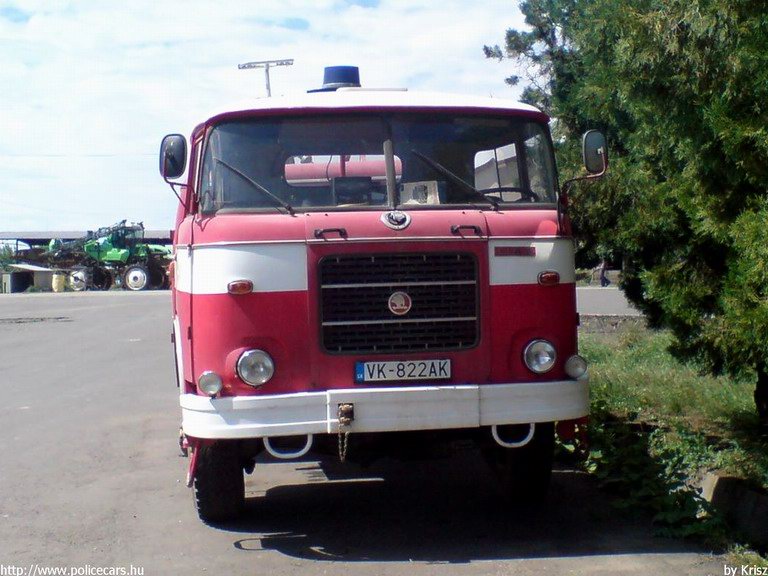 Skoda LIAZ, fotó: Krisz
Keywords: Szlovákia szlovák tûzoltó tûzoltóautó tûzoltóság fire firetruck Slovakia slovakian