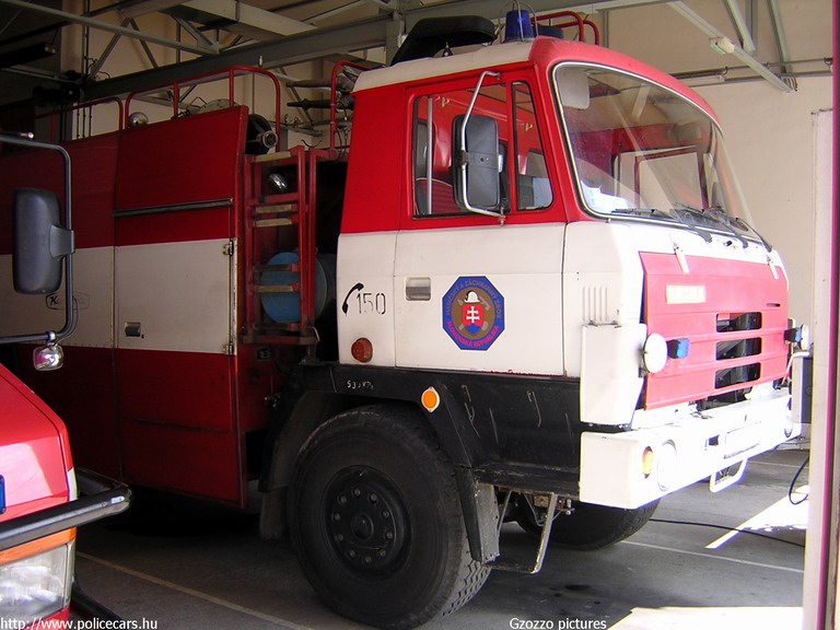 Tatra, fotó: Gzozzo pictures
Keywords: Szlovákia szlovák tûzoltó tûzoltóautó tûzoltóság fire firetruck Slovakia slovakian