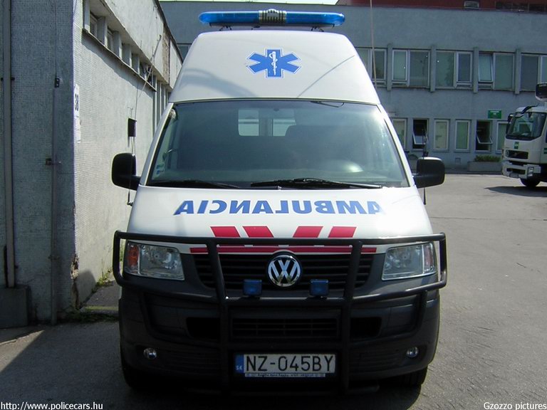 Volkswagen Transporter T5, fotó: Gzozzo pictures
Keywords: Szlovákia szlovák mentő mentőautó ambulance Slovakia slovakian