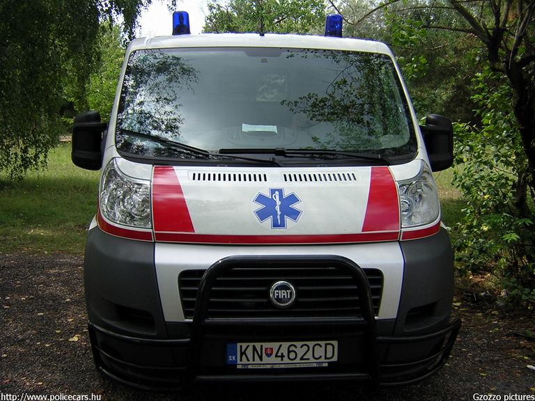Fiat Ducato, fotó: Gzozzo pictures
Keywords: Szlovákia szlovák mentő mentőautó ambulance Slovakia slovakian