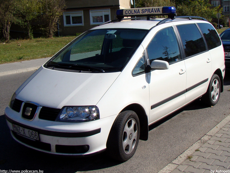 Seat Alhambra, fotó: Autopeti
Keywords: Szlovákia szlovák Slovakia slovakian vám customs