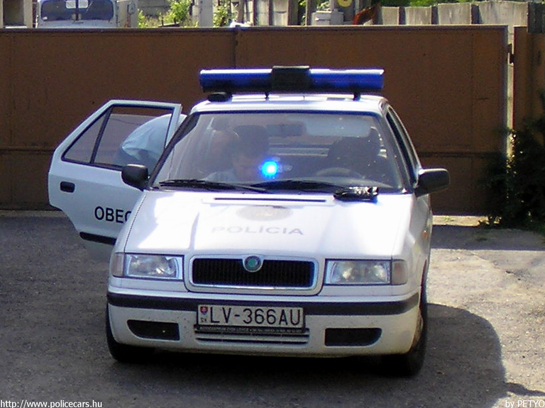 Skoda Felicia, fotó: PETYO
Keywords: Szlovákia szlovák rendőrség rendőrautó rendőr police policecar Slovakia slovakian