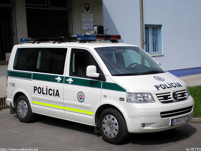 VW Transporter T5, fotó: PETYO
Keywords: Szlovákia szlovák rendőrség rendőrautó rendőr police policecar Slovakia slovakian