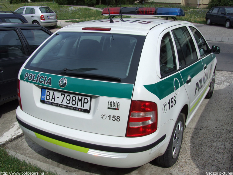 Skoda Fabia, fotó: Gzozzo pictures
Keywords: Szlovákia szlovák rendőrség rendőrautó rendőr police policecar Slovakia slovakian