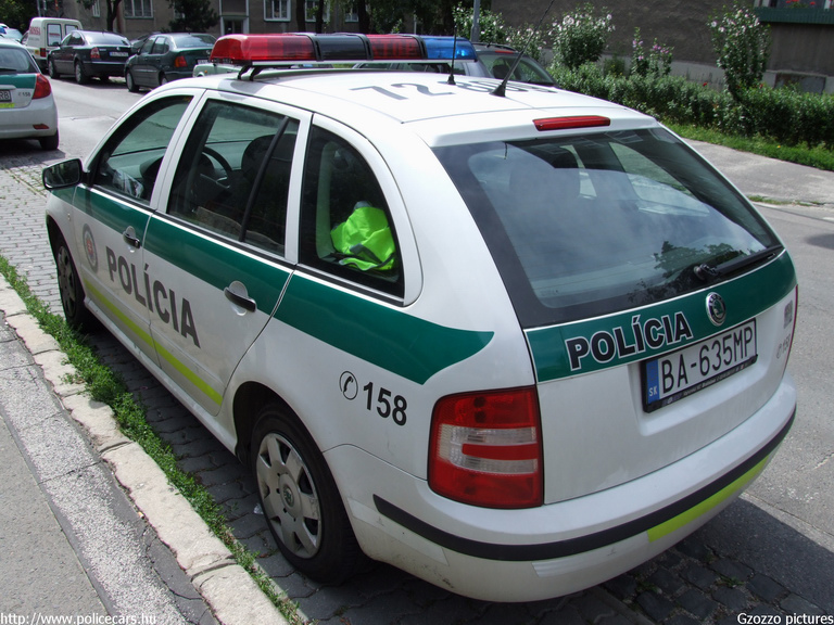 Skoda Fabia, fotó: Gzozzo pictures
Keywords: Szlovákia szlovák rendőrség rendőrautó rendőr police policecar Slovakia slovakian
