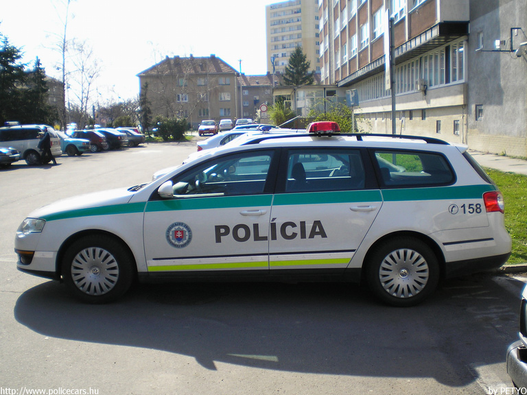Volkswagen Passat, fotó: PETYO
Keywords: Szlovákia szlovák rendőrség rendőrautó rendőr police policecar Slovakia slovakian