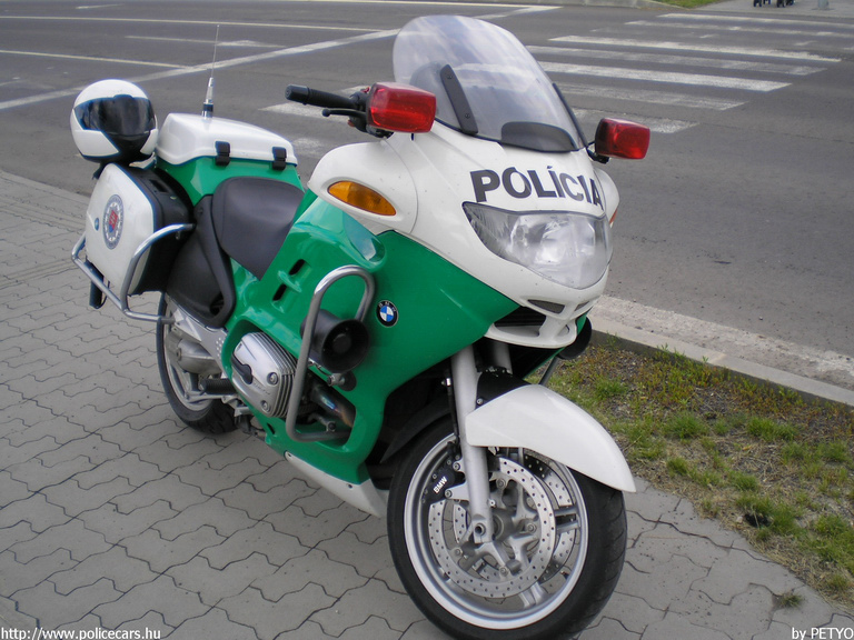 BMW, fotó: PETYO
Keywords: Szlovákia szlovák rendőrség rendőrmotor rendőr police policecar Slovakia slovakian