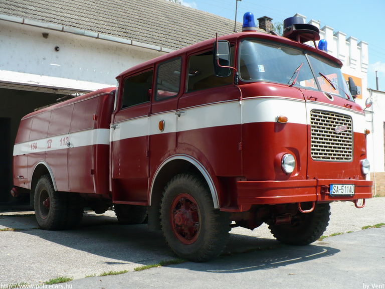 Skoda LIAZ, fotó: Vent
Keywords: Szlovákia szlovák tûzoltó tûzoltóautó tûzoltóság fire firetruck Slovakia slovakian