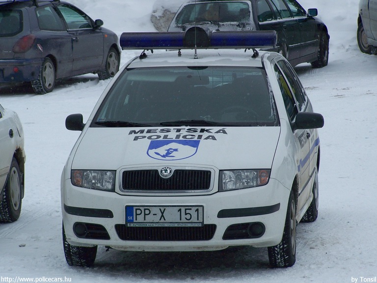 Skoda Fabia, fotó: Tonsil
Keywords: Szlovákia szlovák rendőrség rendőrautó rendőr police policecar Slovakia slovakian