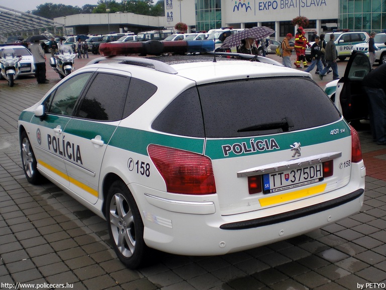 Peugeot 407 SW, fotó: PETYO
Keywords: Szlovákia szlovák rendőrség rendőrautó rendőr police policecar Slovakia slovakian