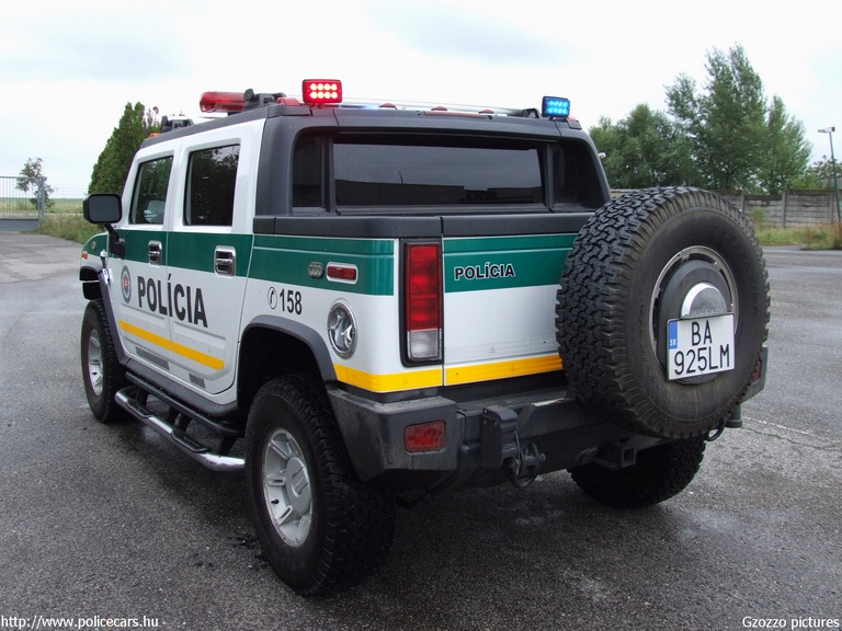 Hummer H2, fotó: Gzozzo pictures
Keywords: Szlovákia szlovák rendőrség rendőrautó rendőr police policecar Slovakia slovakian