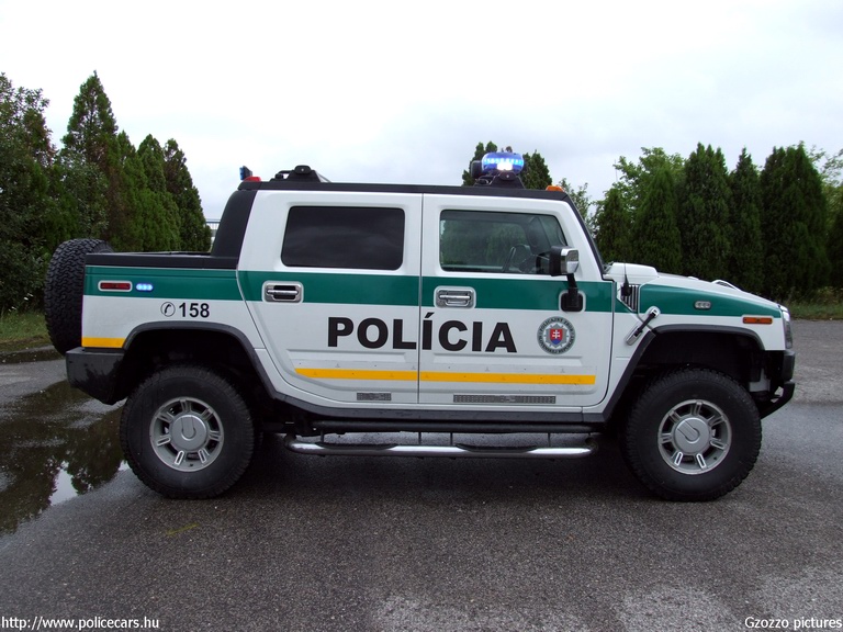 Hummer H2, fotó: Gzozzo pictures
Keywords: Szlovákia szlovák rendőrség rendőrautó rendőr police policecar Slovakia slovakian