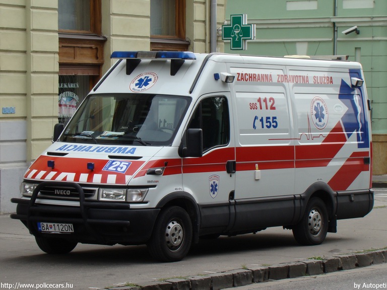Iveco Daily, fotó: Autopeti
Keywords: Szlovákia szlovák mentő mentőautó ambulance Slovakia slovakian