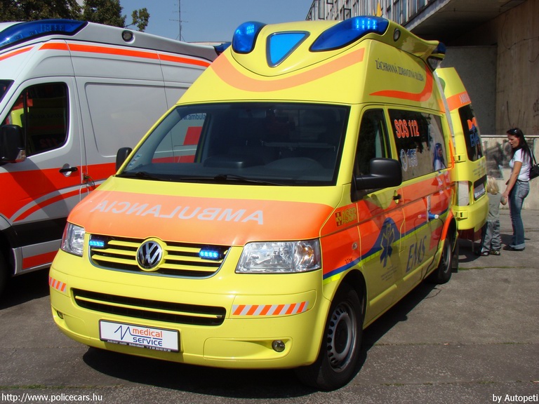 Volkswagen Transporter T5, fotó: Autopeti
Keywords: Szlovákia szlovák mentő mentőautó ambulance Slovakia slovakian
