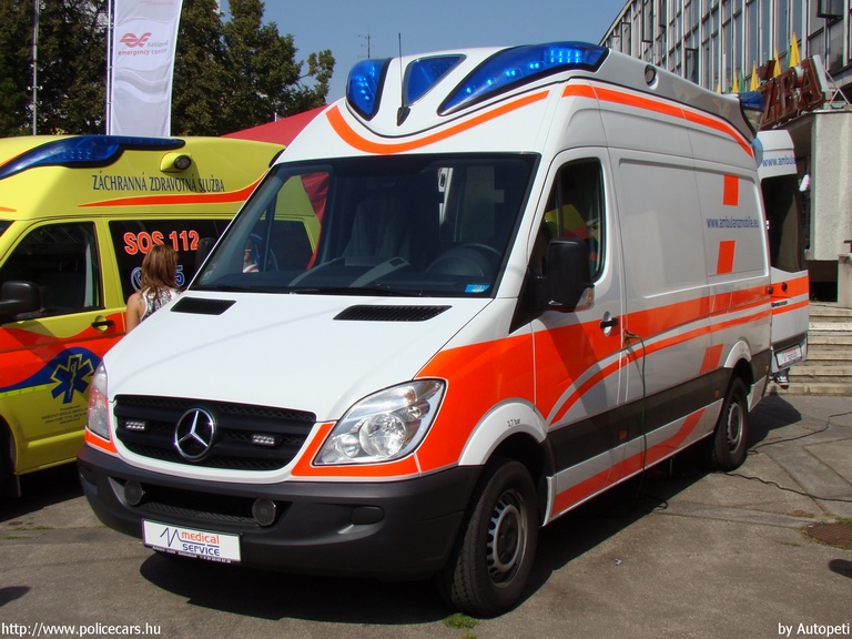 Mercedes-Benz Sprinter II, fotó: Autopeti
Keywords: Szlovákia szlovák mentő mentőautó ambulance Slovakia slovakian