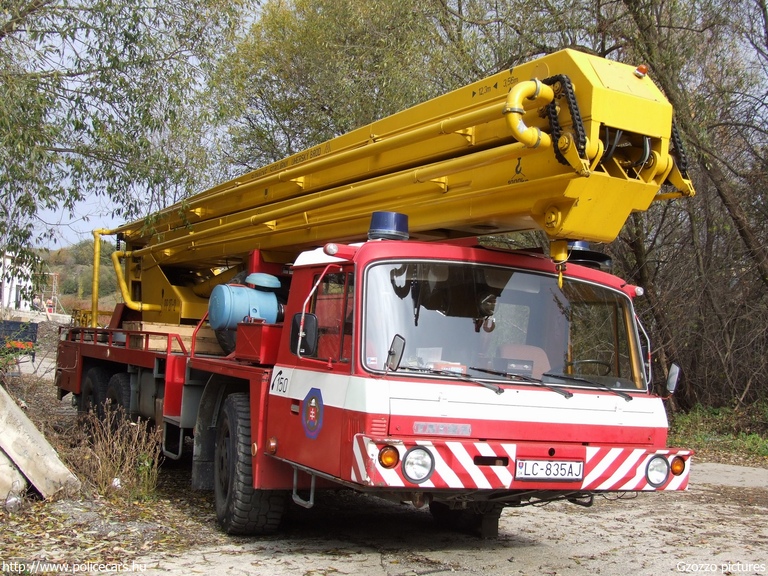 TATRA T815 PP 27-2, fotó: Gzozzo pictures
Keywords: tûzoltóautó tûzoltó tûzoltóság szlovák Szlovákia LC-835AJ fire firetruck Slovakia slovakian