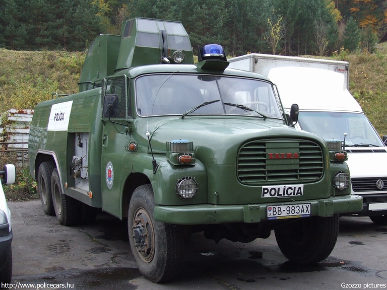 TATRA T148, fotó: Gzozzo pictures
Keywords: rendőrautó rendőr rendőrség szlovák Szlovákia BB-983AX police policecar Slovakia slovakian
