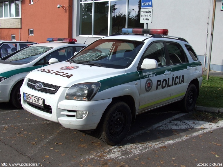 Kia Sportage, fotó: Gzozzo pictures
Keywords: rendőrautó rendőr rendőrség szlovák Szlovákia NR-753DO police policecar Slovakia slovakian