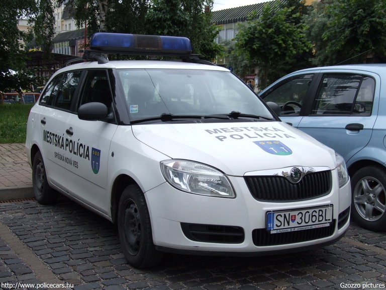 Skoda Fabia II, fotó: Gzozzo pictures
Keywords: rendőrautó rendőr rendőrség szlovák Szlovákia SN-306BL police policecar Slovakia slovakian