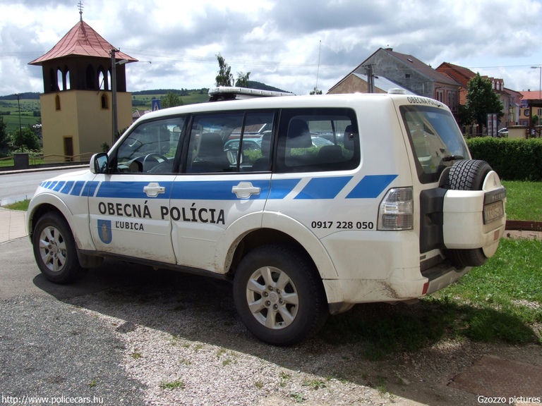 Mitsubishi Pajero, fotó: Gzozzo pictures
Keywords: rendőrautó rendőr rendőrség szlovák Szlovákia KK-094BM police policecar Slovakia slovakian
