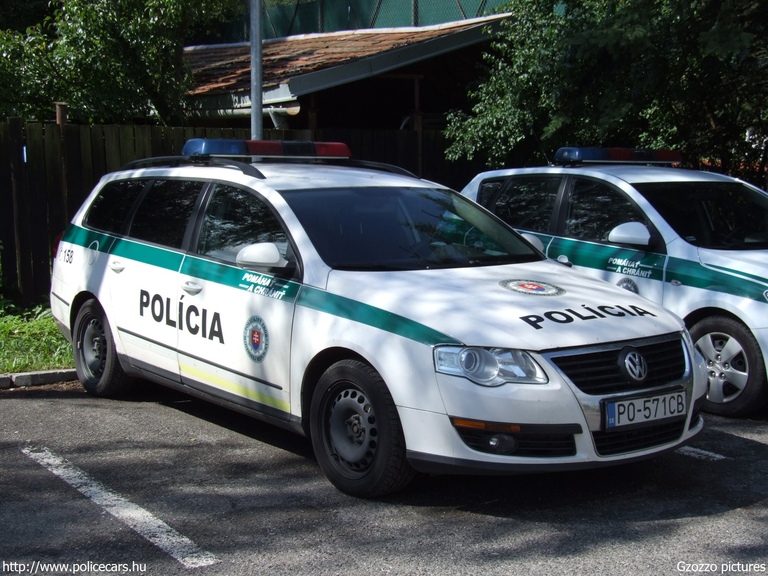 Volkswagen Passat Variant,  fotó: Gzozzo pictures
Keywords: rendőrautó rendőr rendőrség szlovák Szlovákia PO-571CB police policecar Slovakia slovakian