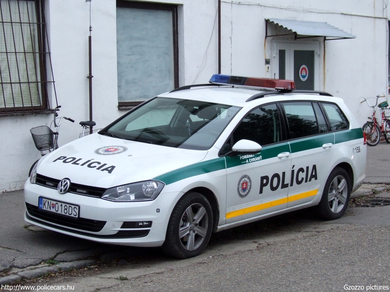 Volkswagen Golf VII Variant, fotó: Gzozzo pictures
Keywords: szlovák Szlovákia rendőr rendőrautó rendőrség KN-018DS police policecar Slovakia slovakian