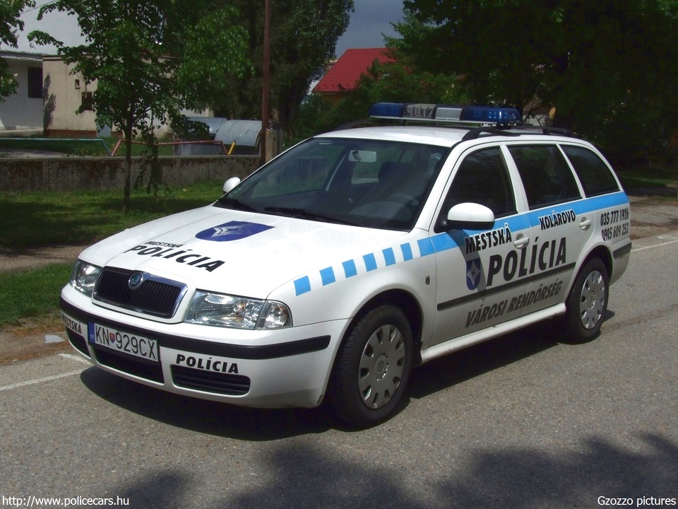 Skoda Octavia, Gúta (Kolarovo), fotó: Gzozzo pictures
Keywords: szlovák Szlovákia rendőr rendőrautó rendőrség KN-929CX police policecar Slovakia slovakian
