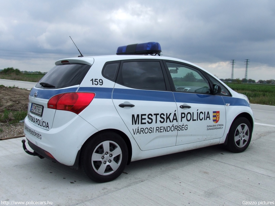 Kia Venga, Dunaszerdahely (Dunajska Streda), fotó: Gzozzo pictures
Keywords: szlovák Szlovákia rendőr rendőrautó rendőrség DS-979EC police policecar Slovakia slovakian