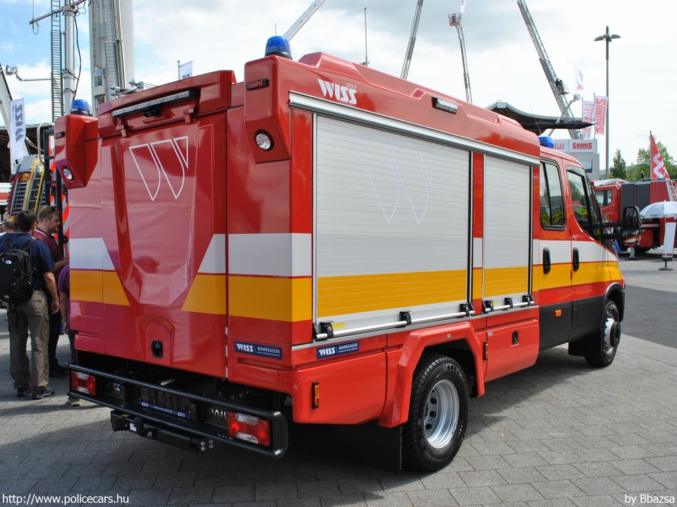 Iveco Daily 70C15 WISS, fotó: Bbazsa
Keywords: tûzoltóautó tûzoltó tûzoltóság szlovák Szlovákia fire firetruck Slovakia slovakian