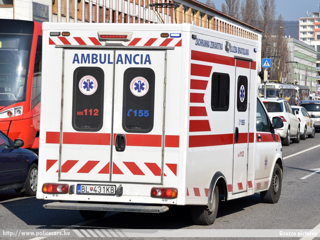 Volkswagen Transporter T5 facelift, fotó: Gzozzo pictures
Keywords: mentő mentőautó szlovák Szlovákia ambulance Slovakia slovakian BL-431KB