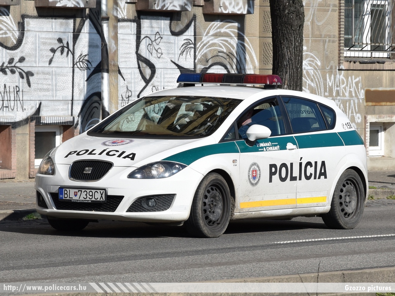 Seat Leon, fotó: Gzozzo pictures
Keywords: szlovák Szlovákia rendőr rendőrautó rendőrség police policecar Slovakia slovakian BL-739CX