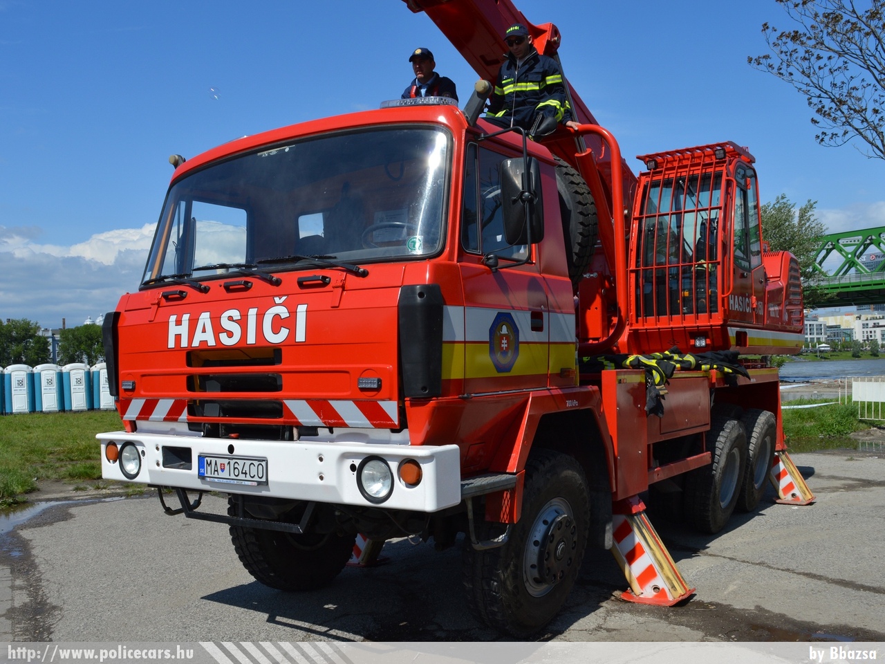 TATRA 815 UDS 214, fotó: Bbazsa
Keywords: szlovák Szlovákia tûzoltó tûzoltóautó tûzoltóság fire firetruck Slovakia slovakian MA-164CO