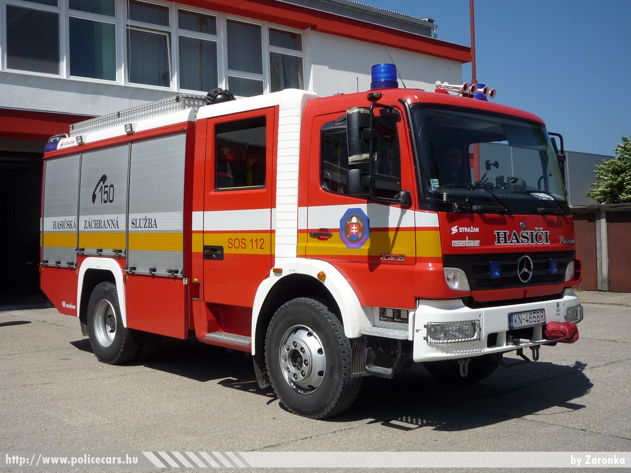 Mercedes Atego 1526, fotó: Zaronka
Keywords: szlovák Szlovákia tûzoltó tûzoltóautó tûzoltóság fire firetruck Slovakia slovakian
