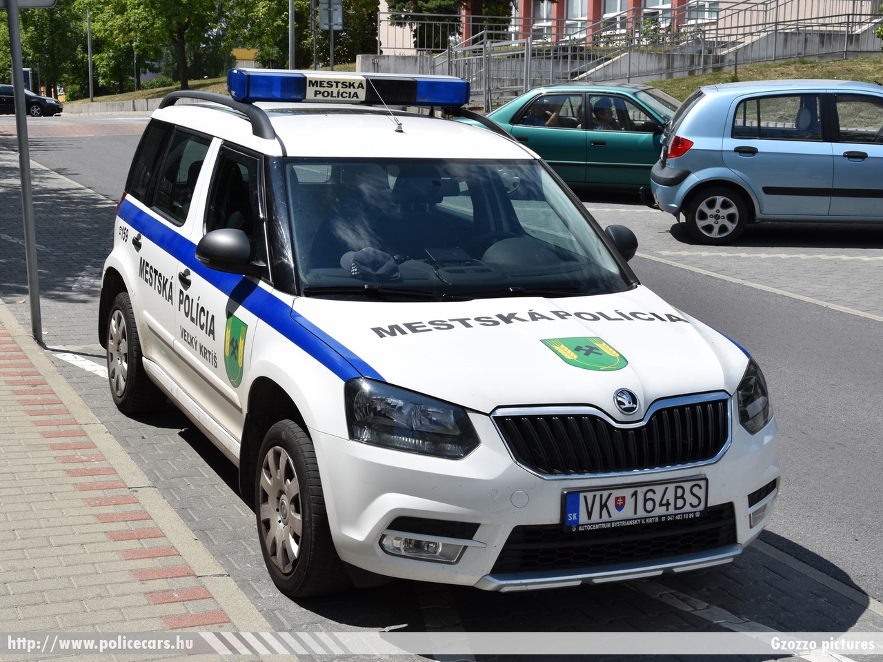 Skoda Yeti, Mestská Polícia Veµký Krtí¹ (Városi Rendõrség Nagykürtös), fotó: Gzozzo pictures 
Keywords: szlovák Szlovákia rendőr rendőrautó rendőrség police policecar Slovakia slovakian VK-164BS