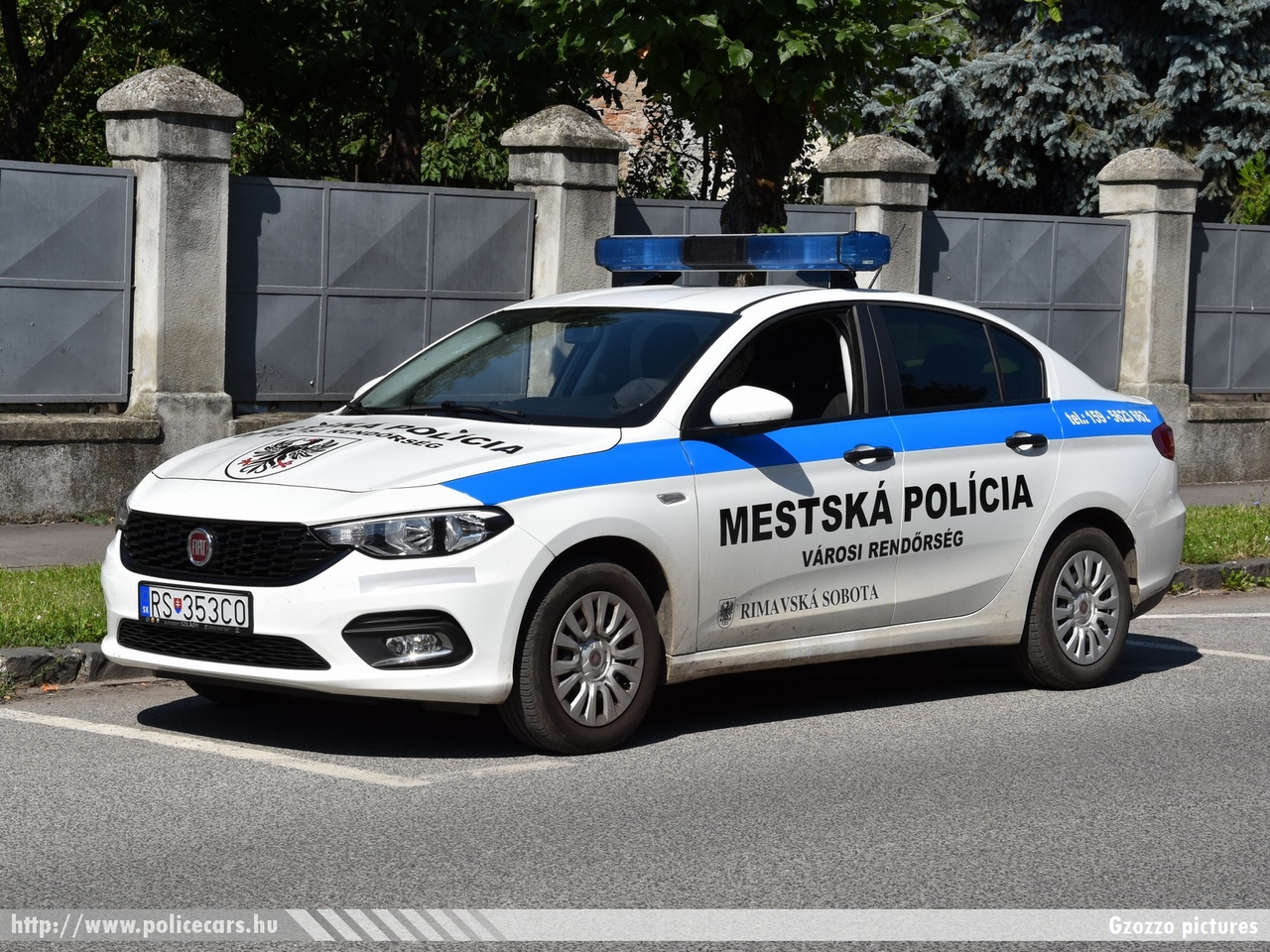 Fiat Tipo, Mestská Polícia Rimavská Sobota (Városi Rendõrség Rimaszombat), fotó: Gzozzo pictures 
Keywords: szlovák Szlovákia rendőr rendőrautó rendőrség police policecar Slovakia slovakian RS-353CO