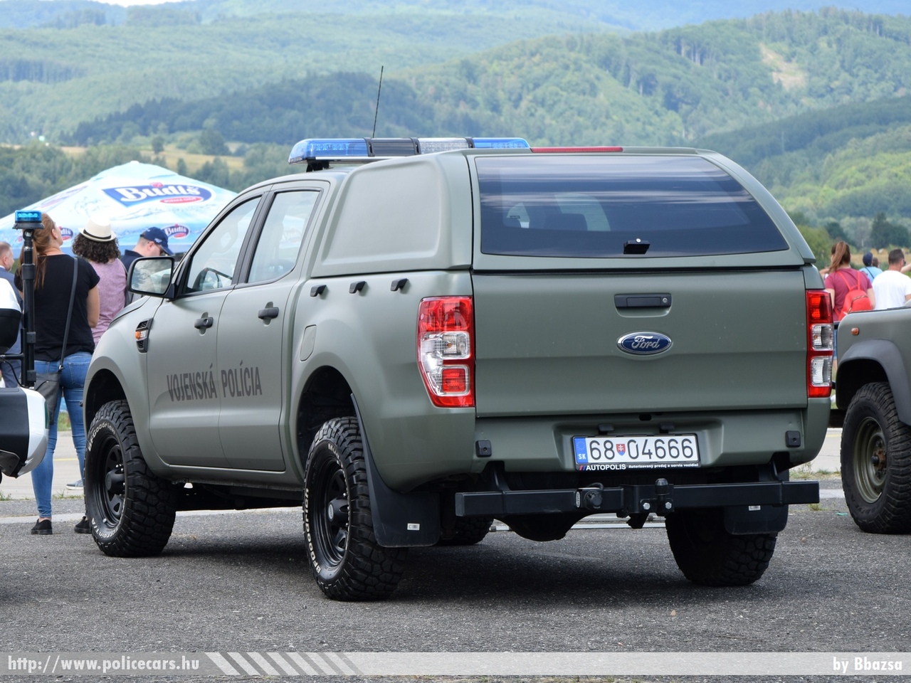 Ford Ranger, fotó: Bbazsa
Keywords: Szlovákia szlovák rendőrség rendőrautó rendőr katonai Slovakia slovakian police policecar military
